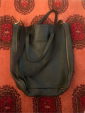 Brunswick & Co black tote bag